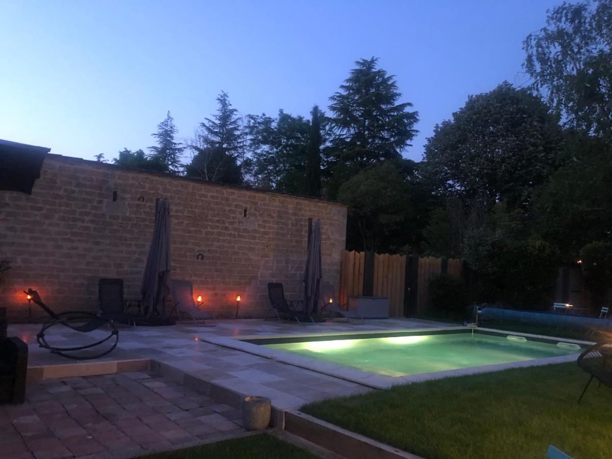 Le Numéro 15 Saint-Seurin-sur-l'Isle Esterno foto