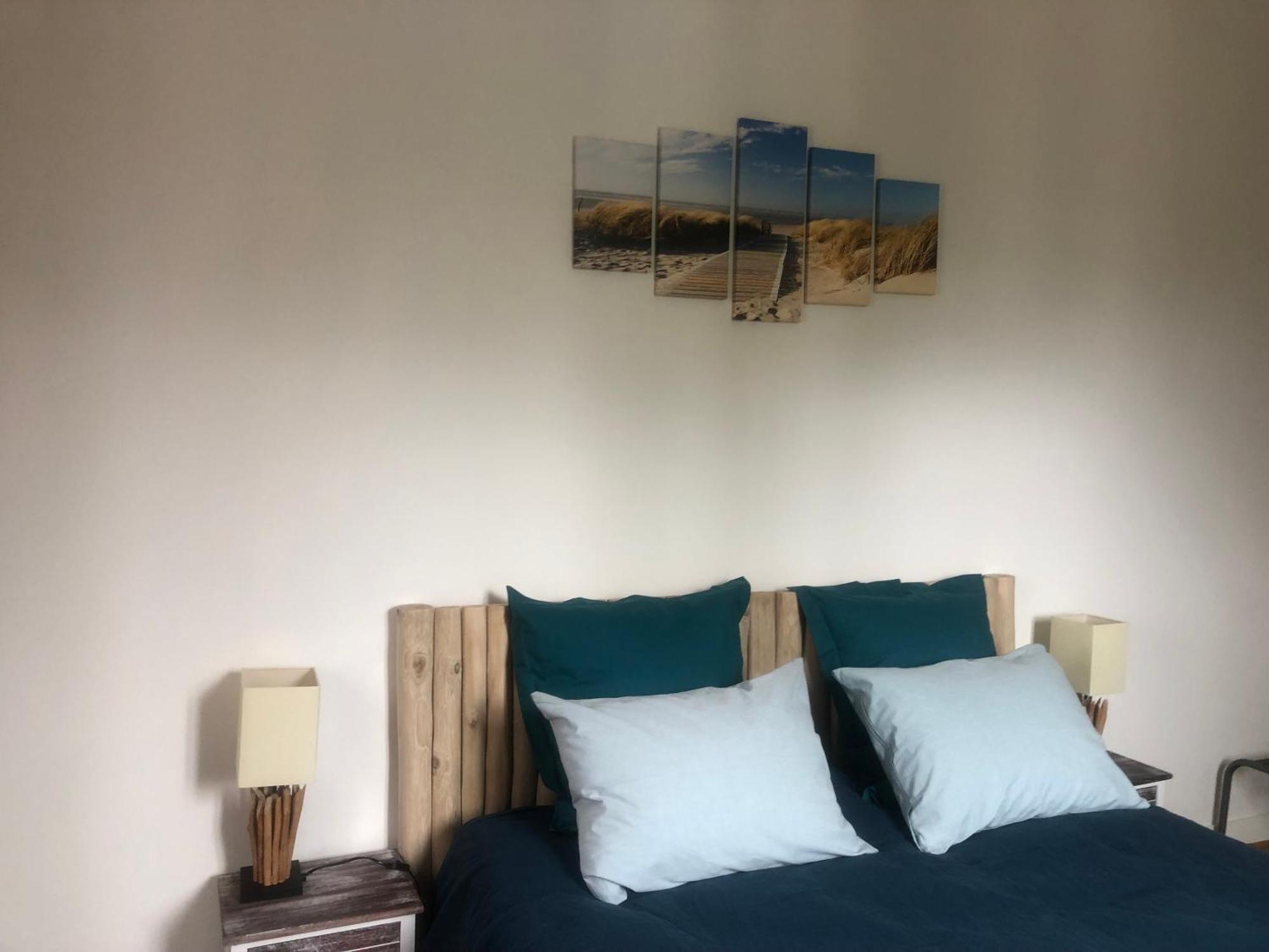 Le Numéro 15 Saint-Seurin-sur-l'Isle Esterno foto
