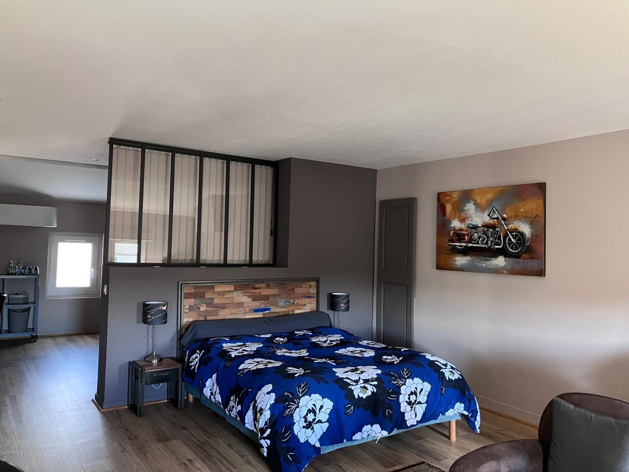 Le Numéro 15 Saint-Seurin-sur-l'Isle Esterno foto